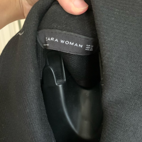 Pick 2 for $50, ZARA JACKET - Picture 4 of 4